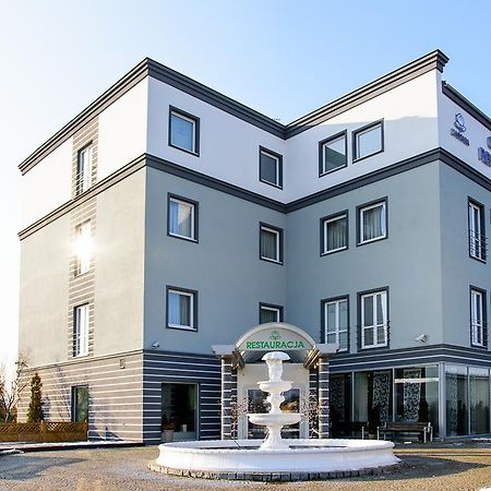 L'Ascada Hotel Srem Exterior photo